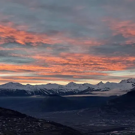Apartment With Rhone Valley View Veysonnaz